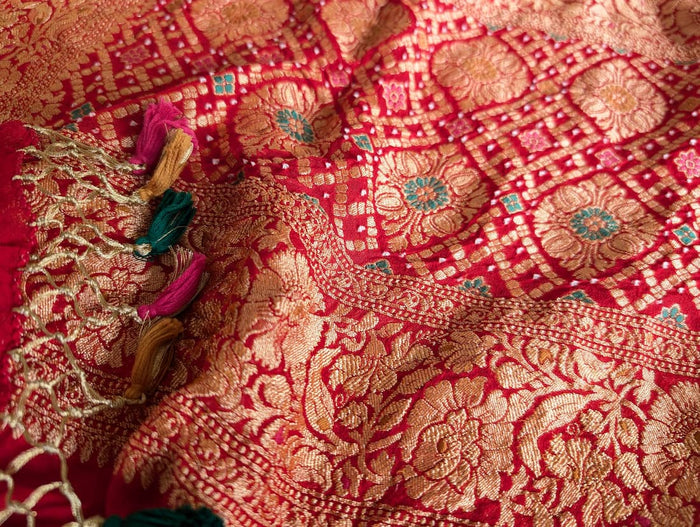 red banarasi georgette bandhani dupatta with meenakari