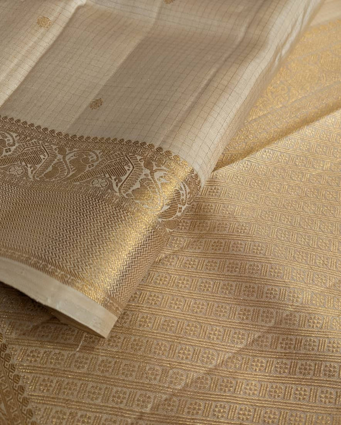 Elegantt Drapes collection of heirloom-quality Kanjivaram and Pattu sarees