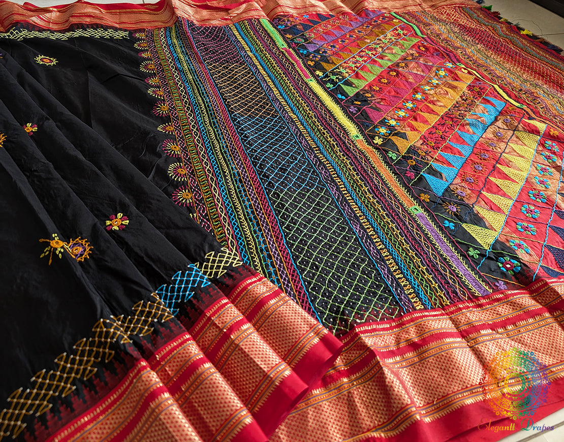 Black Lambani Handwork Pure Ilkal Silk Saree – Ilkal Handloom Saree Online India | Elegantt Drapes