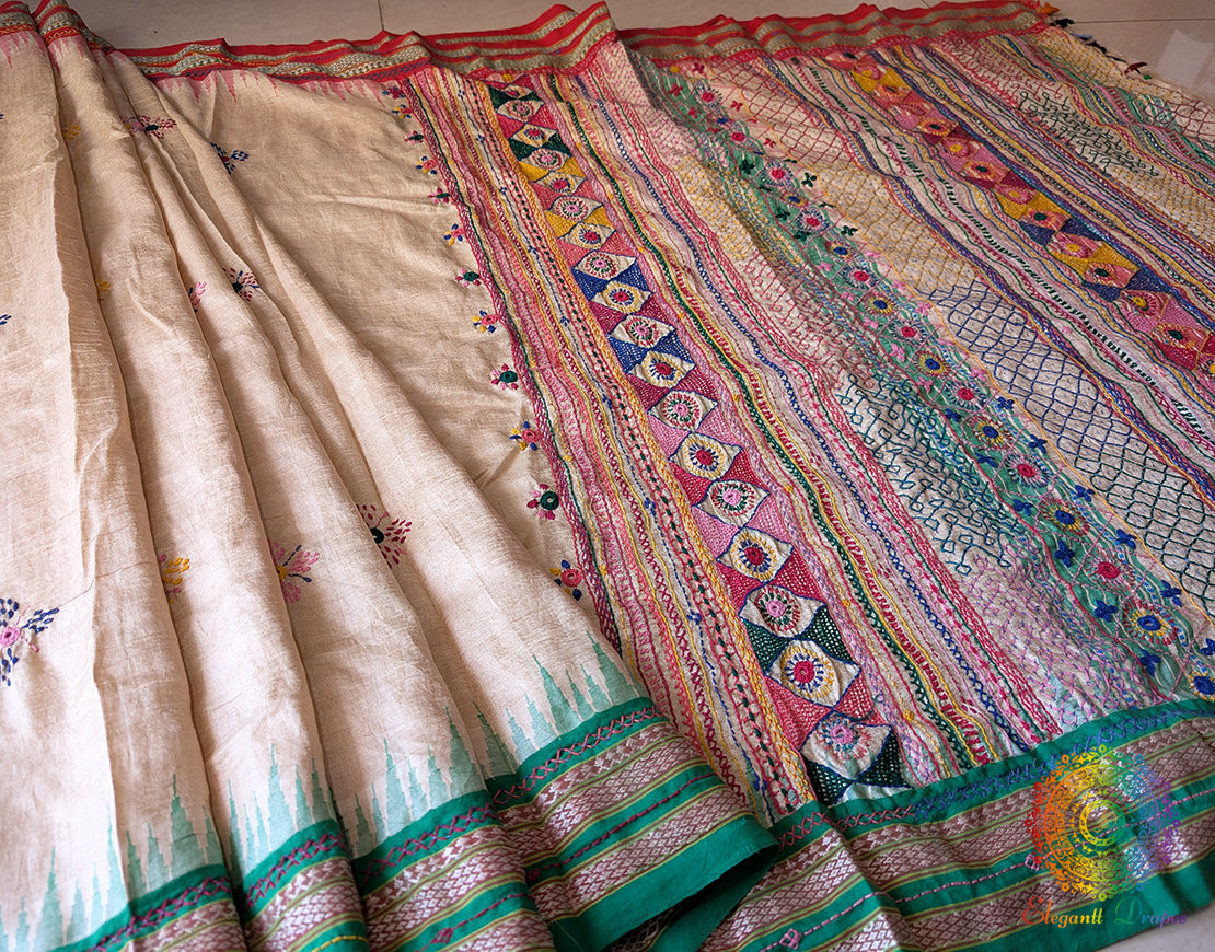 Vidarbha Tussar Silk Lambani Embroidery Saree – Handloom Saree Online India | Elegantt Drapes
