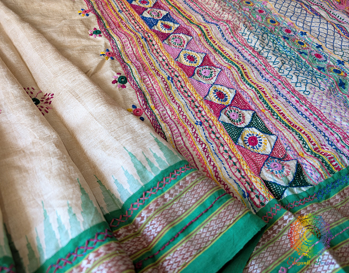 Vidarbha Tussar Silk Lambani Embroidery Saree – Handloom Saree Online India | Elegantt Drapes