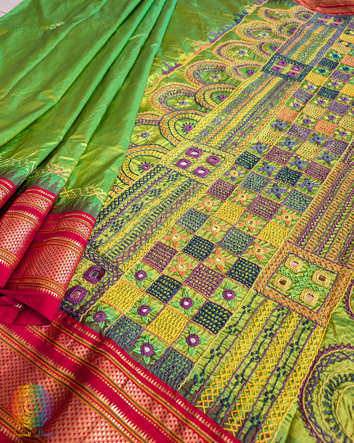 Green Lambani Handwork Pure Ilkal Silk Saree – Ilkal Handloom Saree Online India | Elegantt Drapes