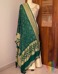 Green Banarasi Georgette Rai Bandhej Dupatta 2 – Bandhani Saree Online India | Elegantt Drapes