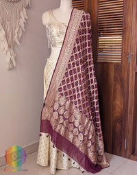 Maroon Banarasi Bandhani Georgette Dupatta – Gharchola Pattern – Bandhani Saree Online India | Elegantt Drapes
