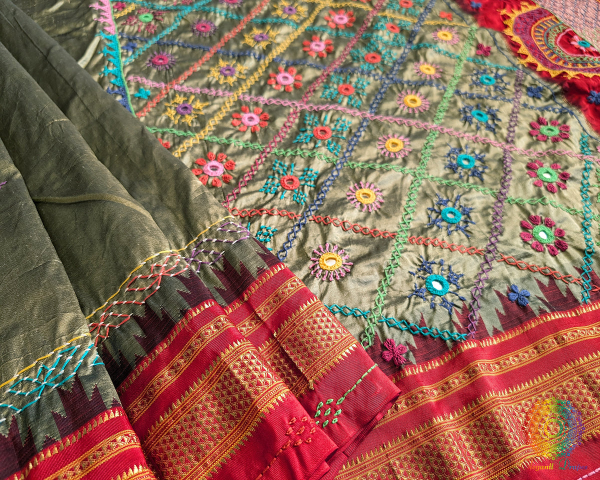 Moss Green Lambani Handwork Pure Ilkal Silk Saree – Ilkal Handloom Saree Online India | Elegantt Drapes