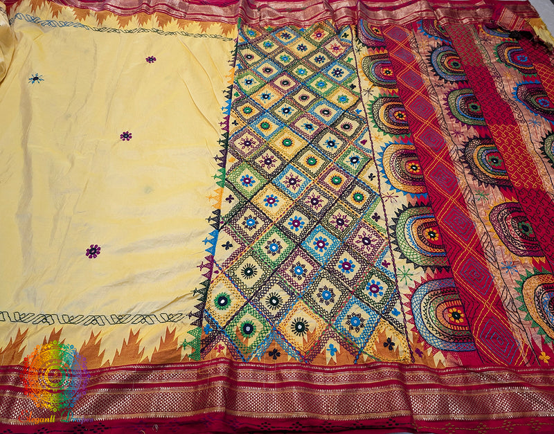 Pale Yellow Pure Ilkal Silk Lambani Handwork Saree – Ilkal Handloom Saree Online India | Elegantt Drapes