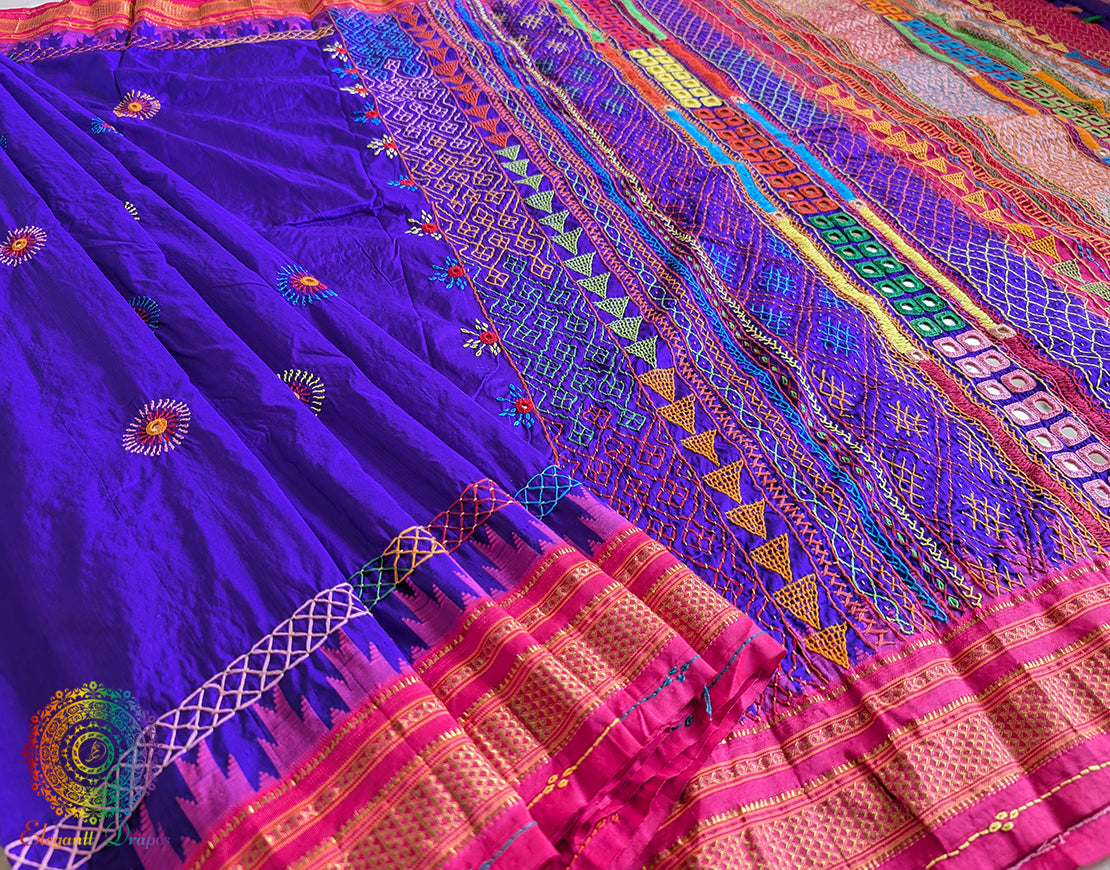 Purple Lambani Handwork Pure Ilkal Silk Saree – Ilkal Handloom Saree Online India | Elegantt Drapes