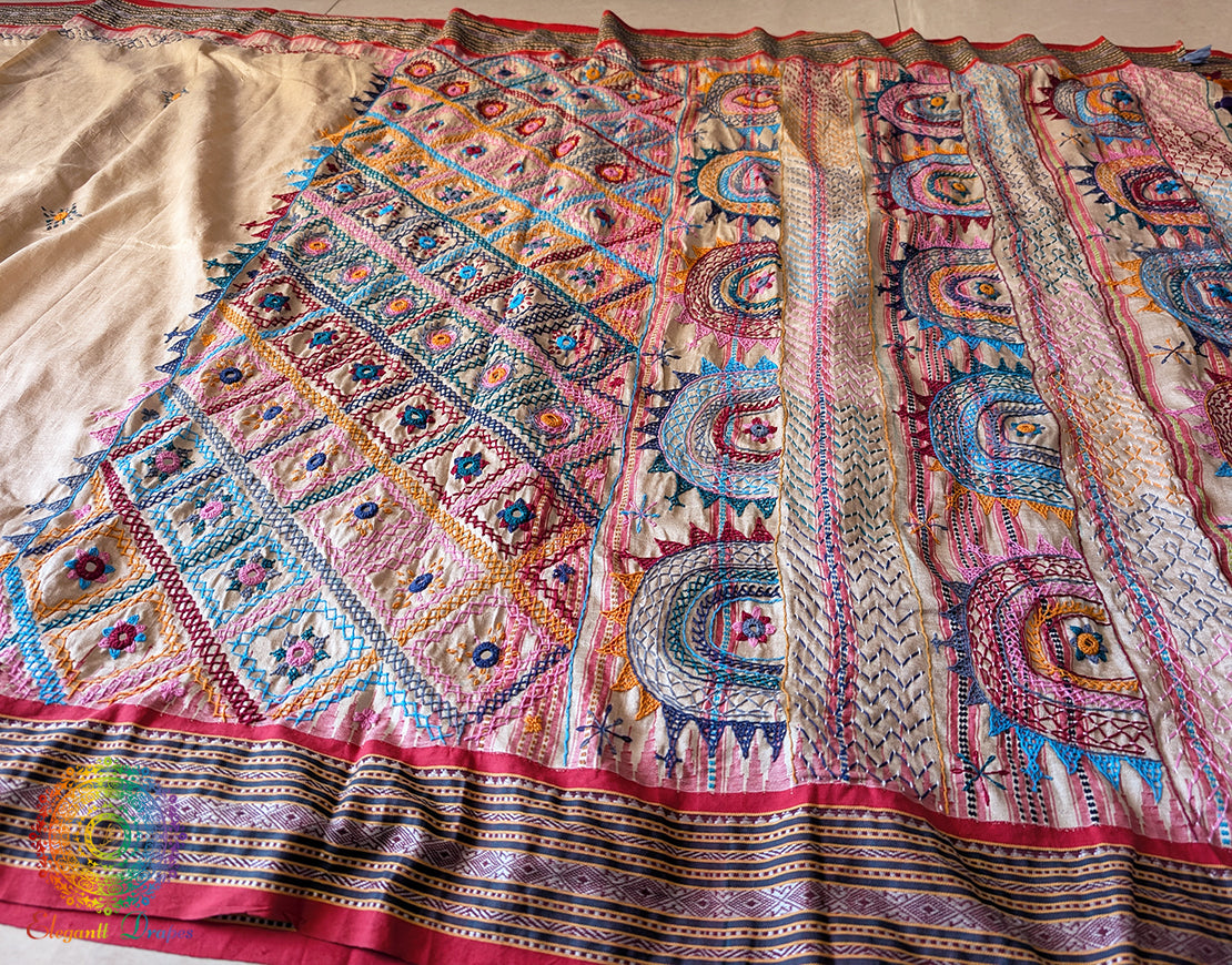 Gorgeous Pure Vidarbha Tussar Silk Lambani Saree – Handloom Saree Online India | Elegantt Drapes