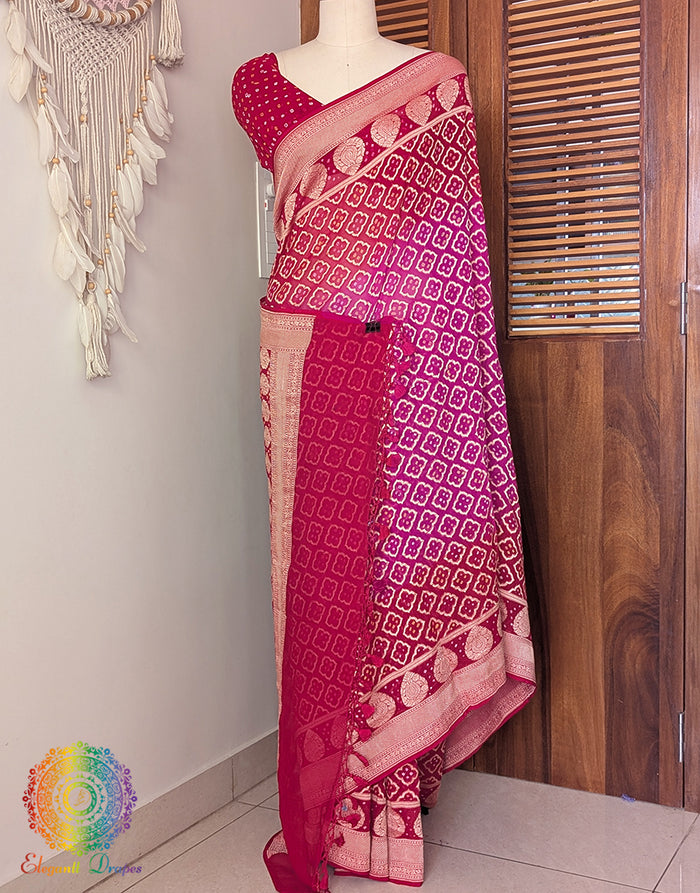 Red Pink Shaded Banarasi Bandhani Khaddi Georgette Saree – Bandhani Saree Online India | Elegantt Drapes