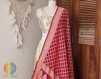 Bridal Red Banarasi Bandhani Georgette Dupatta – Bandhani Saree Online India | Elegantt Drapes