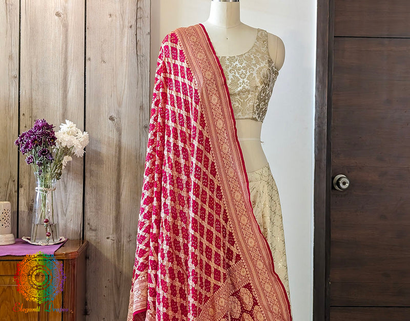 Red Banarasi Georgette Bandhani Dupatta – Bandhani Saree Online India | Elegantt Drapes