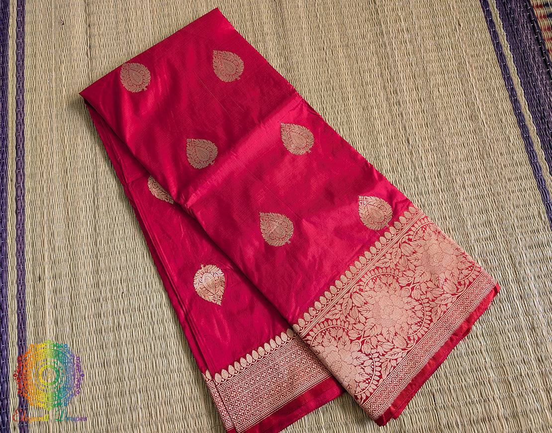 Red Banarasi Handloom Katan Silk Saree 2 – Handloom Saree Online India | Elegantt Drapes
