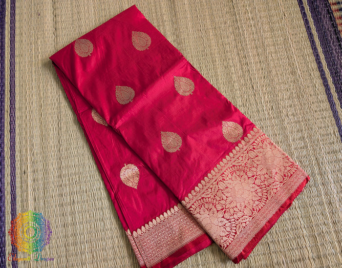 Red Banarasi Handloom Katan Silk Saree 2 – Handloom Saree Online India | Elegantt Drapes