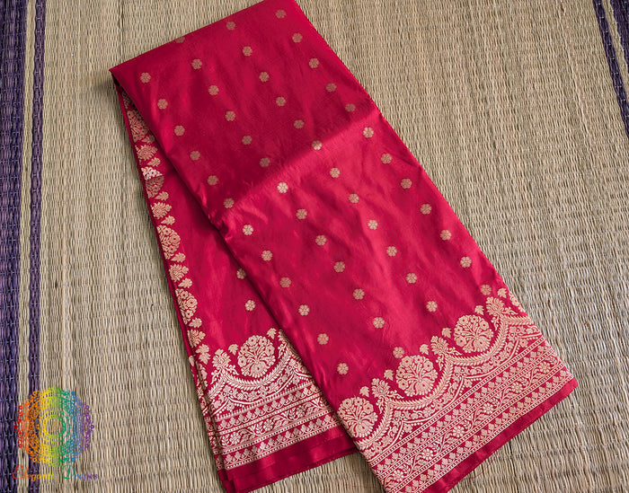Red Banarasi Handloom Katan Silk Saree – Handloom Saree Online India | Elegantt Drapes