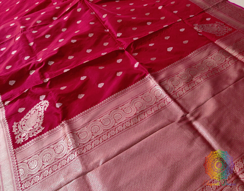 Red Banarasi Handloom Pure Katan Silk Konia Saree – Handloom Saree Online India | Elegantt Drapes