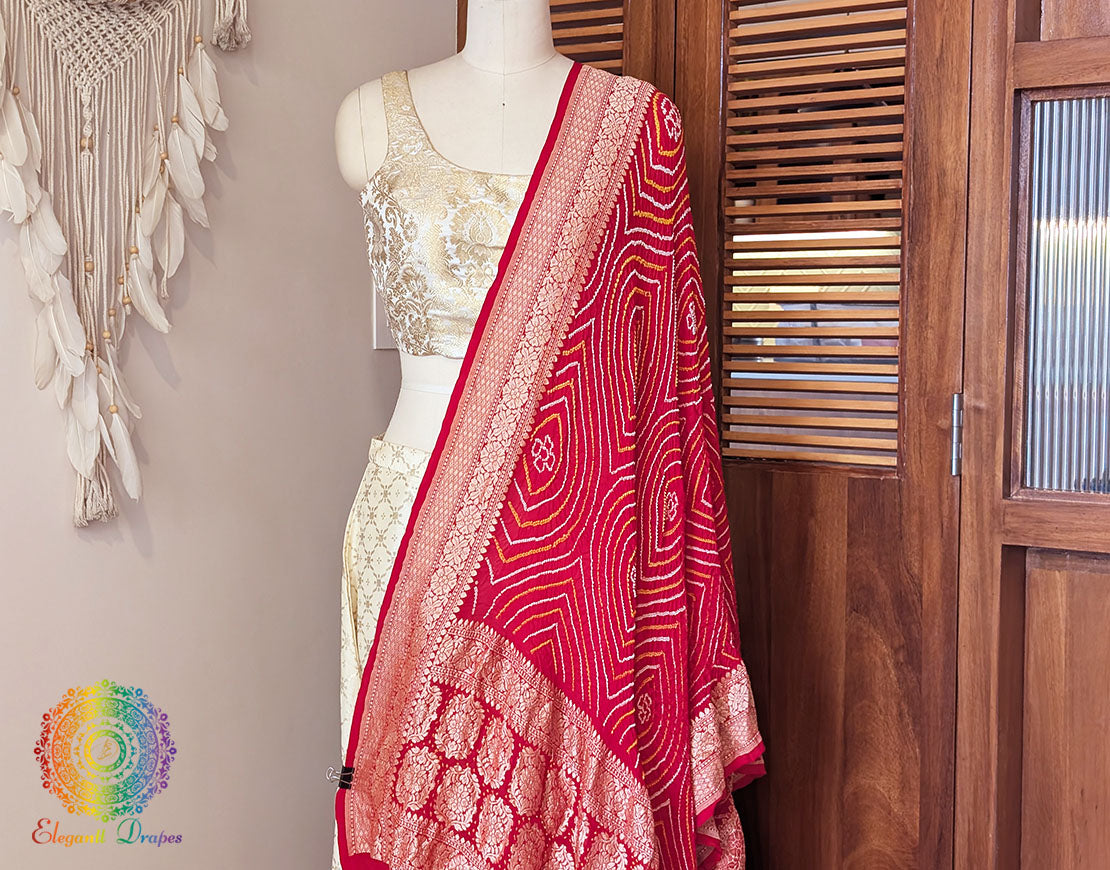 Red Banarasi Georgette Rai Bandhej Dupatta – Bareek Bandhani – Bandhani Saree Online India | Elegantt Drapes