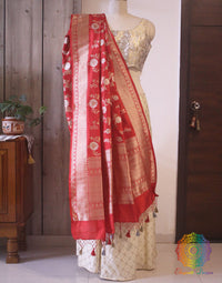 Red Banarasi Handloom Pure Katan Silk Jungla Dupatta Saree – Handloom Saree Online India | Elegantt Drapes
