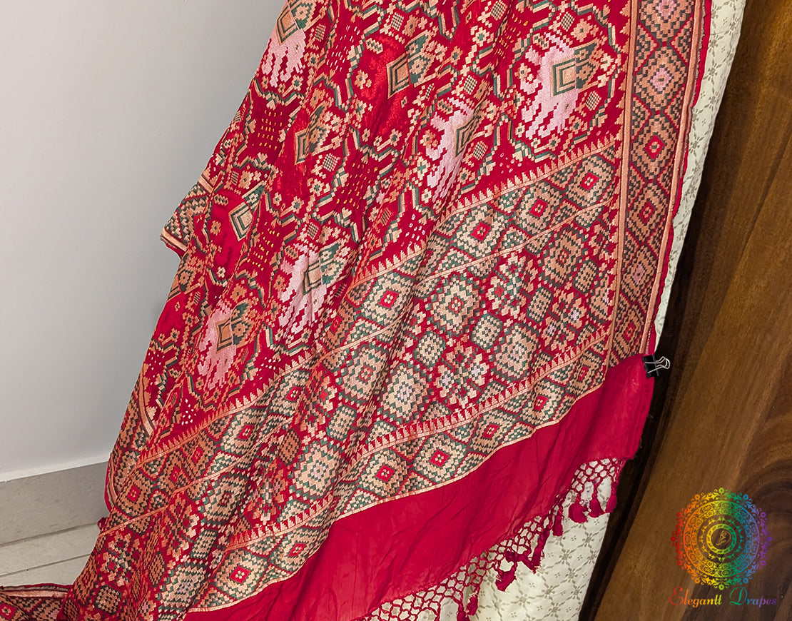 Red Banarasi Handloom Georgette Meenakari Bandhani Dupatta – Bandhani Saree Online India | Elegantt Drapes