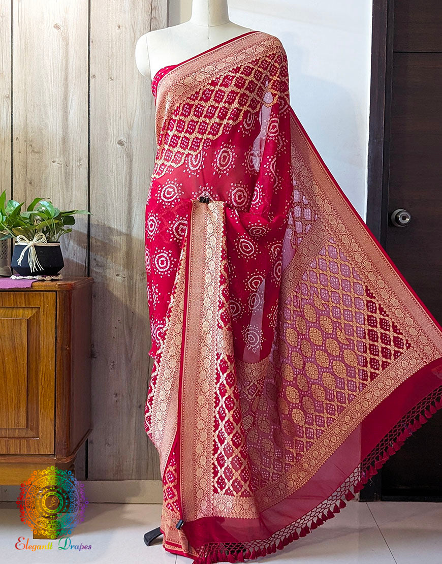 Red Banarasi Pure Khaddi Georgette Bandhani Saree – Bandhani Saree Online India | Elegantt Drapes