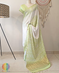 White Green Pure Gajji Silk Bandhani Saree – Bandhani Saree Online India | Elegantt Drapes