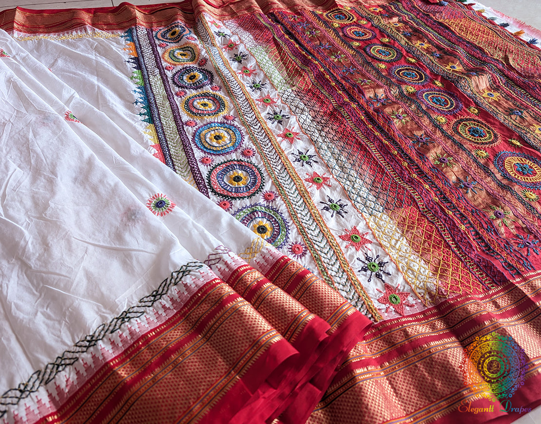 White Red Pure Ilkal Silk Lambani Handwork Saree – Ilkal Handloom Saree Online India | Elegantt Drapes