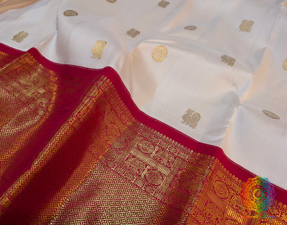 White Red Pure Kanjivaram Silk Saree – Handloom Saree Online India | Elegantt Drapes