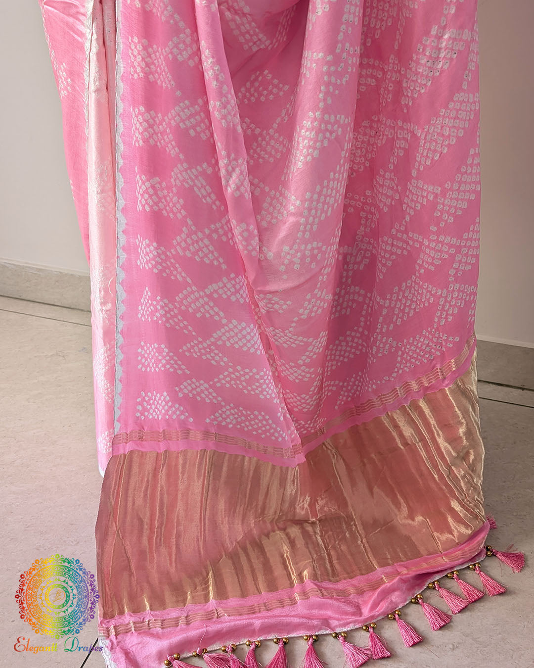 Baby pink pure Gaji silk Bandhani saree palla view