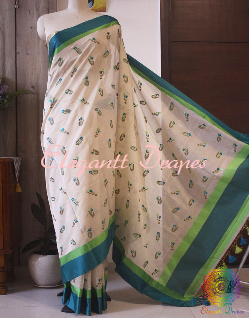 Off White Pure Cotton Floral Embroidery Saree – Handloom Saree Online India | Elegantt Drapes