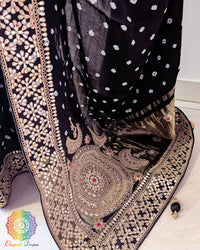 Black bandhani gaji silk saree pallu view with intricate handwork