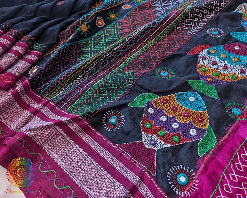 Lambani embroidery Fish detail on black Ilkal saree