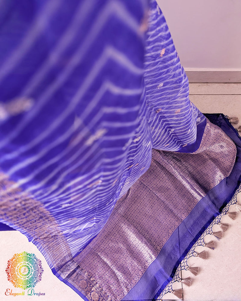 Close-up of Arashi Shibori Pallu and Banarasi Zari Border on Royal Blue Kora Silk Saree
