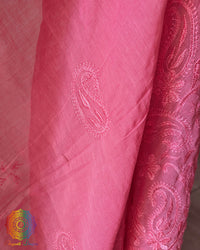 Close up of Chikankari-inspired paisley embroidery on blush pink Bengal cotton saree