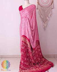 Side view of the Blush Pink Pure Gajji Silk Bandhani Saree