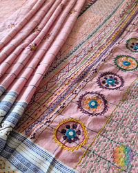 Close-up of the traditional Ilkal woven border with Lambani hand embroidery