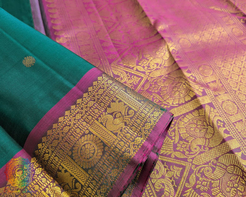 Bottle green handwoven Kanjivaram silk saree alternate view