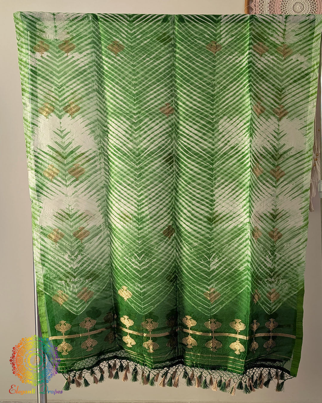 Green Kora Silk Arashi Shibori Dupatta detailed view