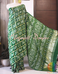 Border detail of Green Gharchola pure Gajji silk saree