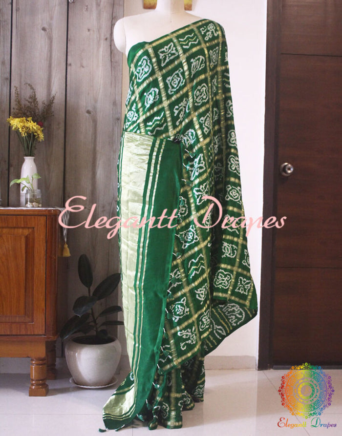 Close up of Bandhani work on Green Gajji silk Gharchola saree
