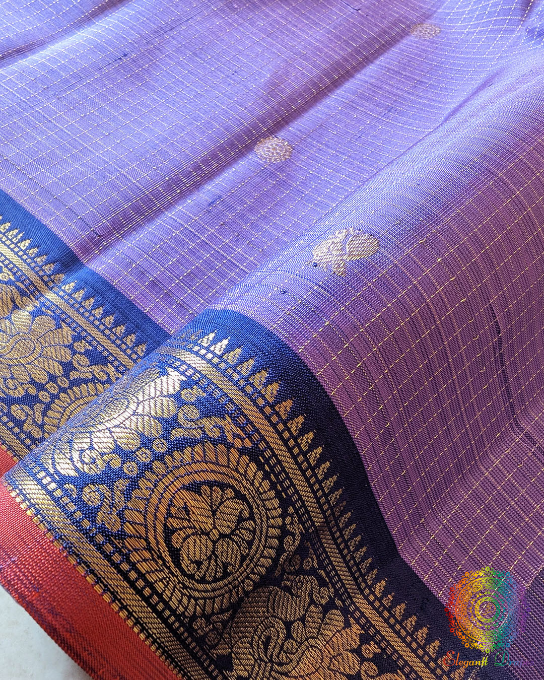 Detailed 1-Gram zari border on Lavender Purple Kanjivaram Silk Saree