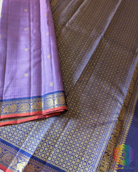 Close-up of subtle 1-Gram zari check pattern on Lavender Purple Pure Kanjivaram Silk Saree