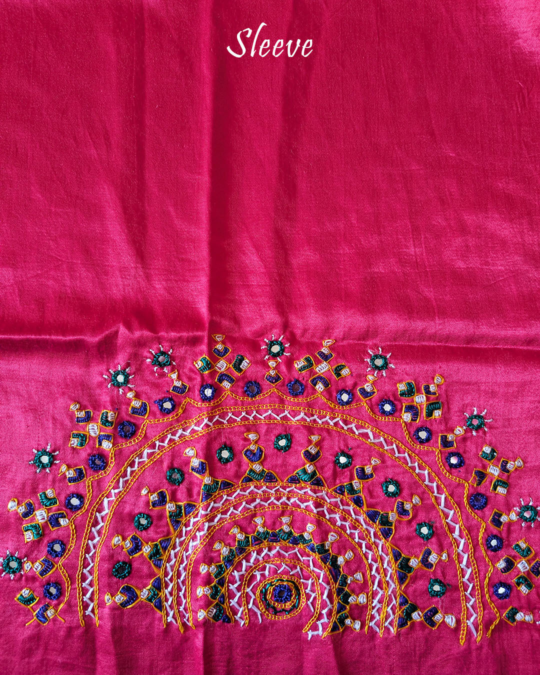 Close-up of semi-circular Bavadiya handwork on Magenta Mashru Silk Blouse Piece sleeve