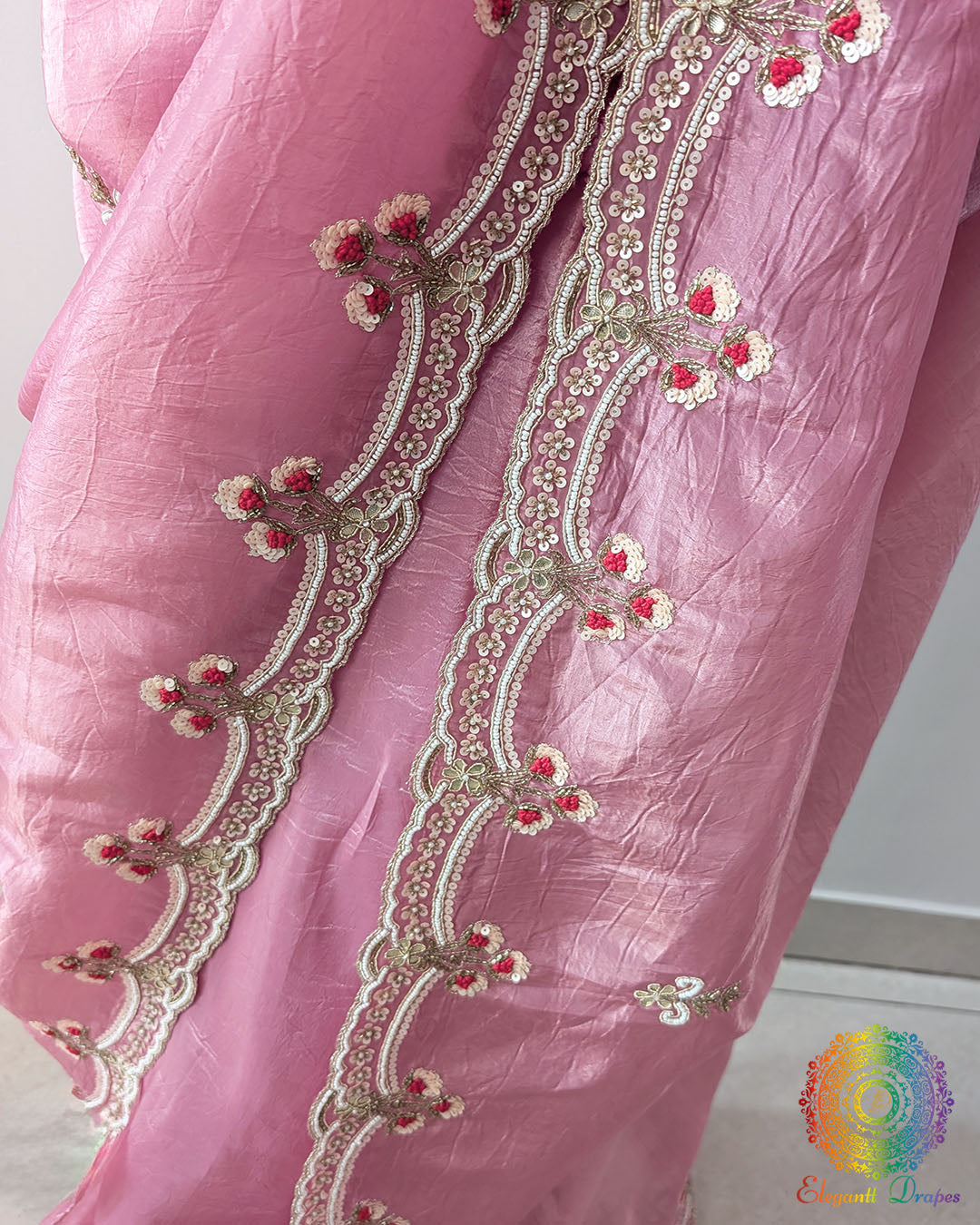 Close-up of Handworked Border on Mauve Pink Soft Crush Tissue Saree