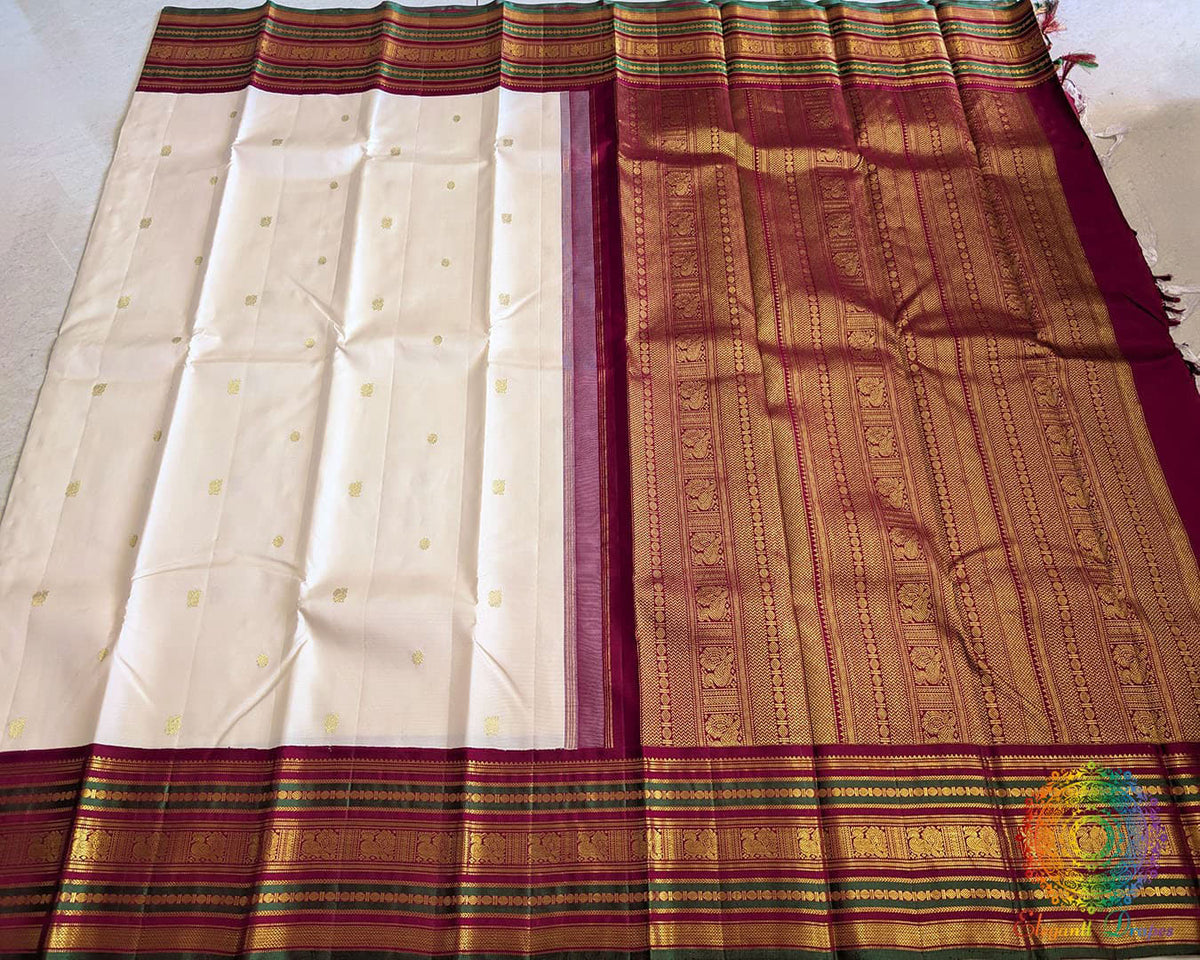 Off White Pure Kanjivaram Silk Saree Full Open Flat Lay View