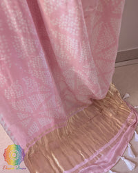 Close-up of palla detailing on Powder Pink Pure Gajji Silk Bandhani Saree