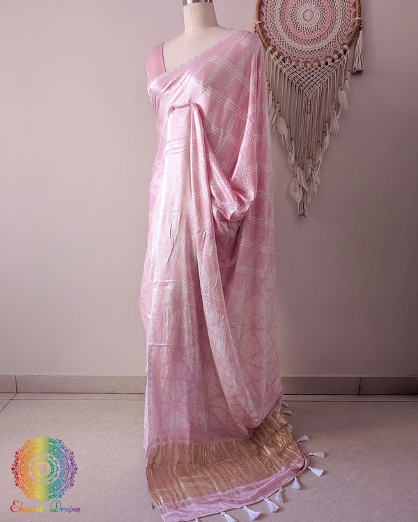 Powder Pink Pure Gajji Silk Bandhani Saree drape highlighting the palla