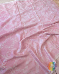 Close-up of Bandhani dots on Powder Pink Pure Gajji Silk Saree