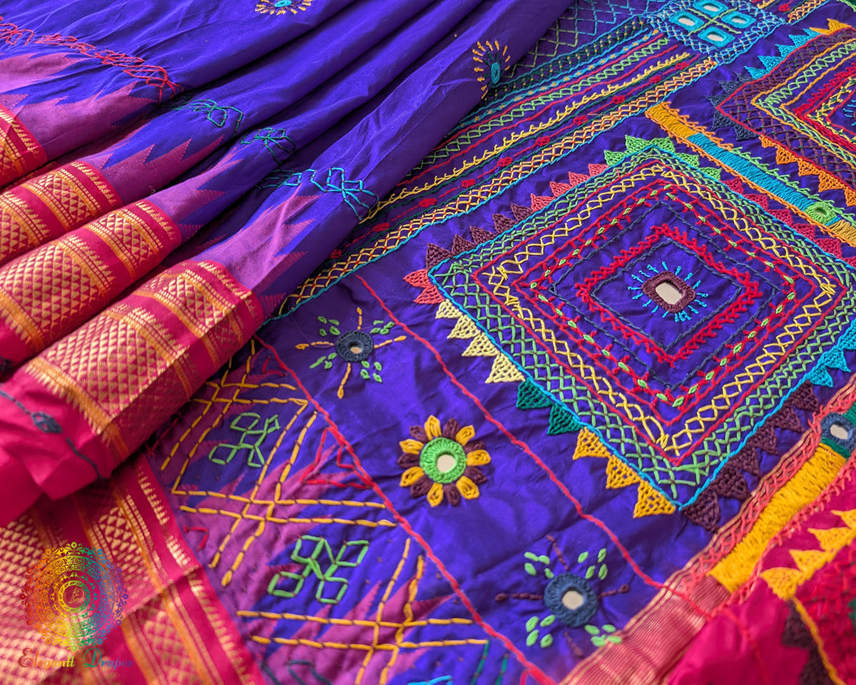 Purple Pure Ilkal Silk Saree featuring a detailed view of the palla, highlighting the traditional Lambani hand embroidery and decorative threadwork.