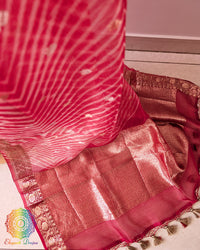 Detailed pallu view of Red Arashi Shibori Banarasi Kora Silk Saree
