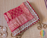 Banarasi georgette dupatta with bandhej pattern close view