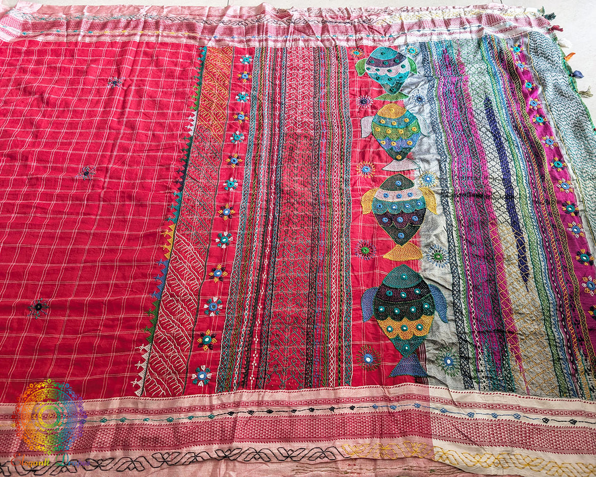 Palla detail of Red Checked Ilkal Cotton Saree with Lambani embroidery